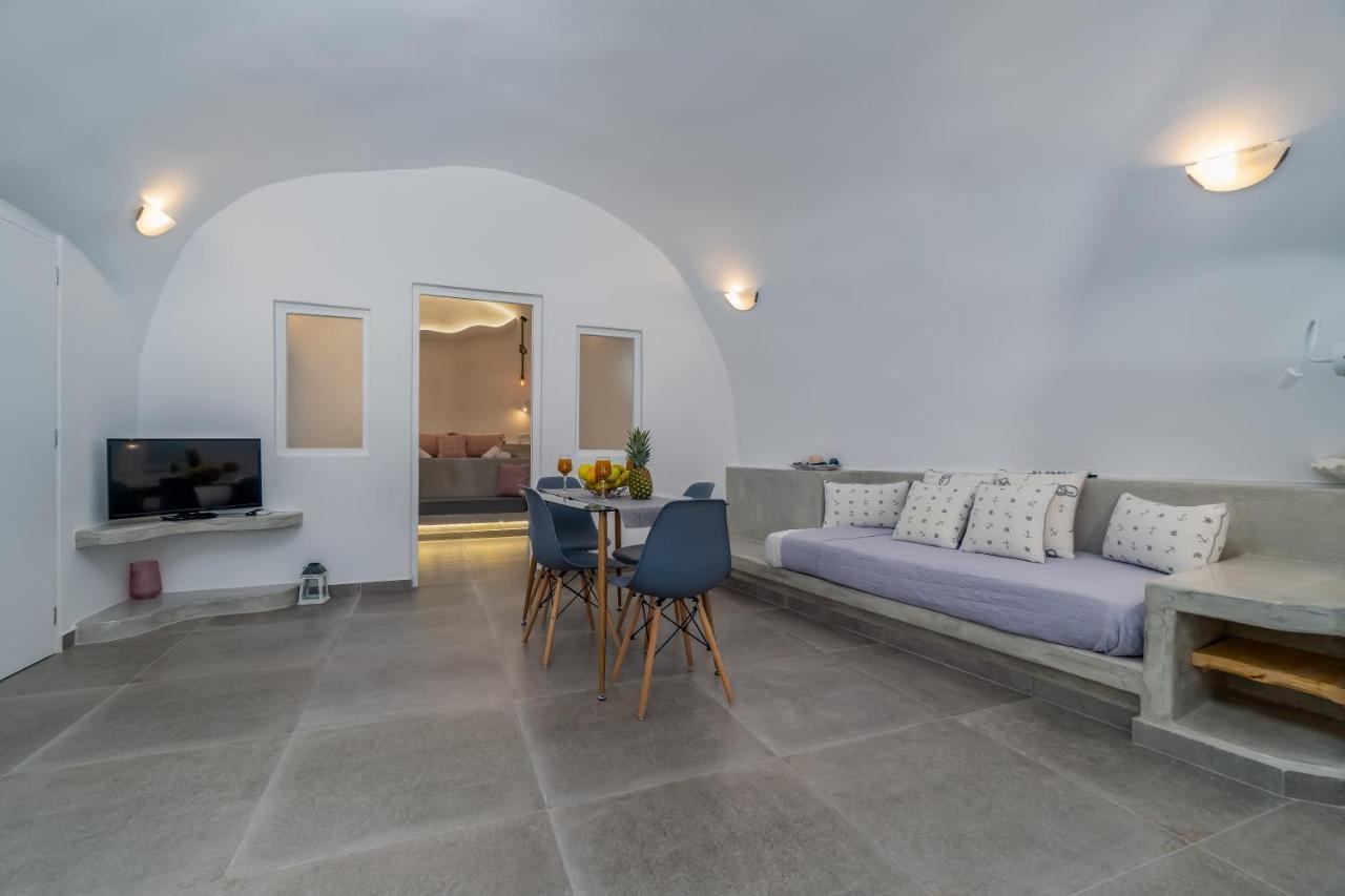 Cally Cave House Fira  Exterior photo