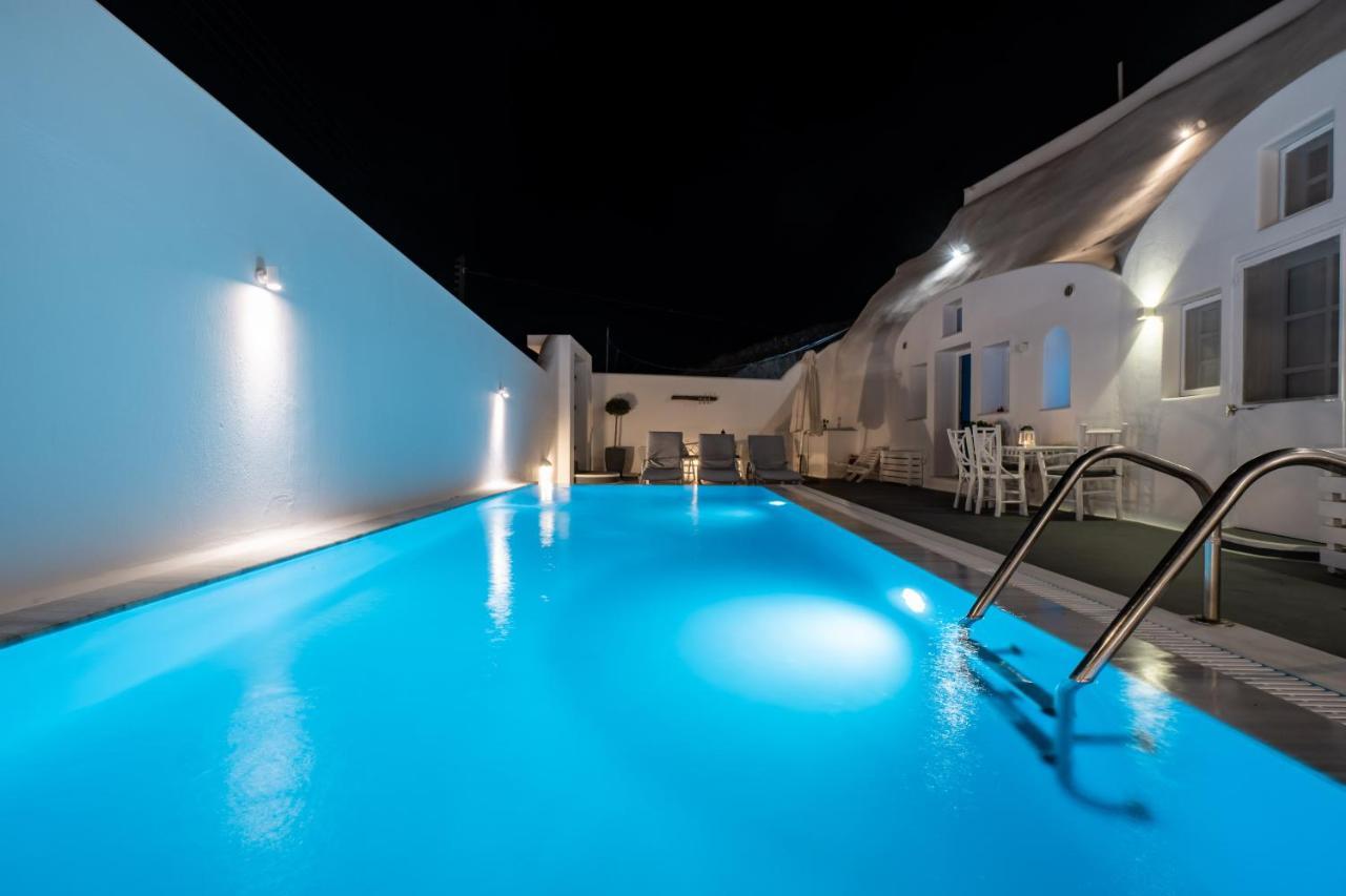 Cally Cave House Fira  Exterior photo