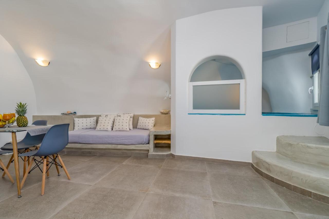 Cally Cave House Fira  Exterior photo