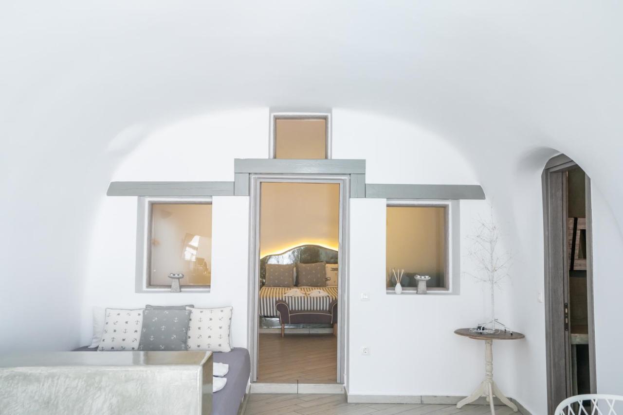 Cally Cave House Fira  Exterior photo